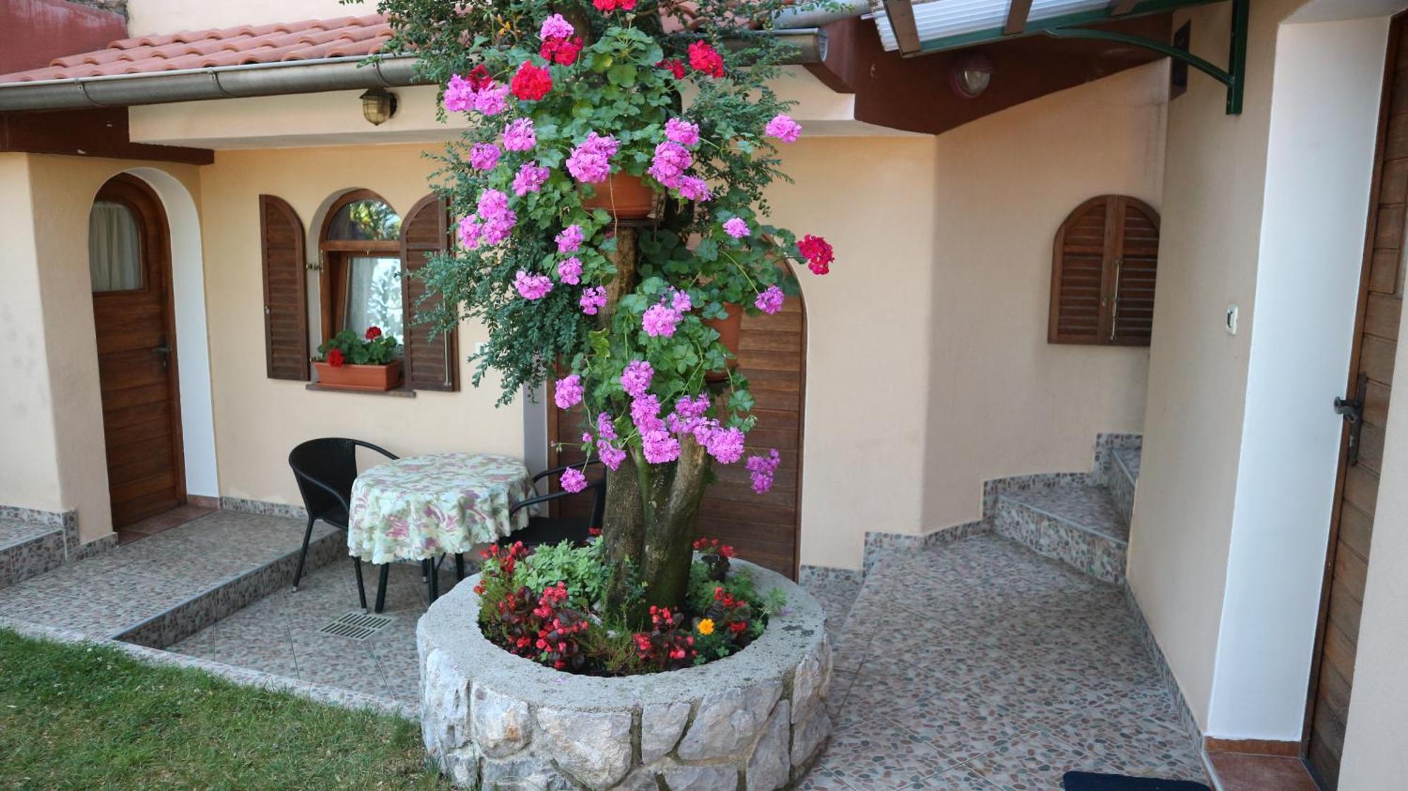 Apartments Komel Opatija Habitación foto